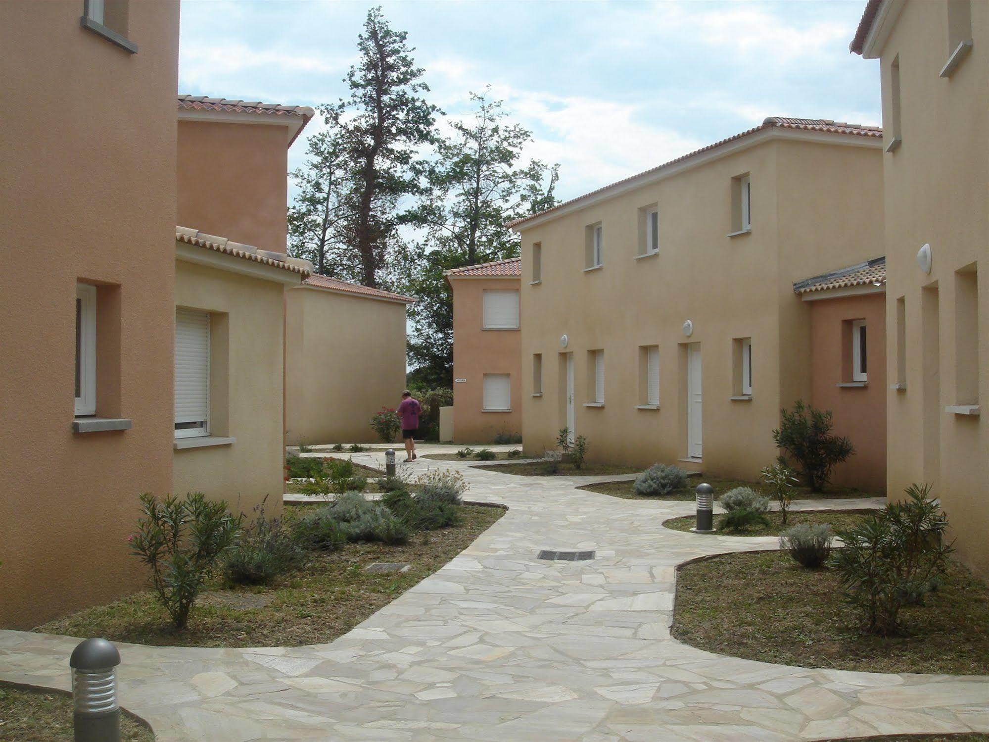 Residence Le Domaine De Melody Santa-Maria-Poggio  Bagian luar foto